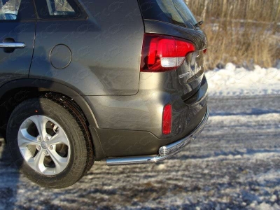Защита заднего бампера овальная 75-42 мм ТСС для Kia Sorento 2012-2020