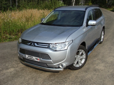 Защита передняя овальная 75х42 мм ТСС для Mitsubishi Outlander 2012-2014